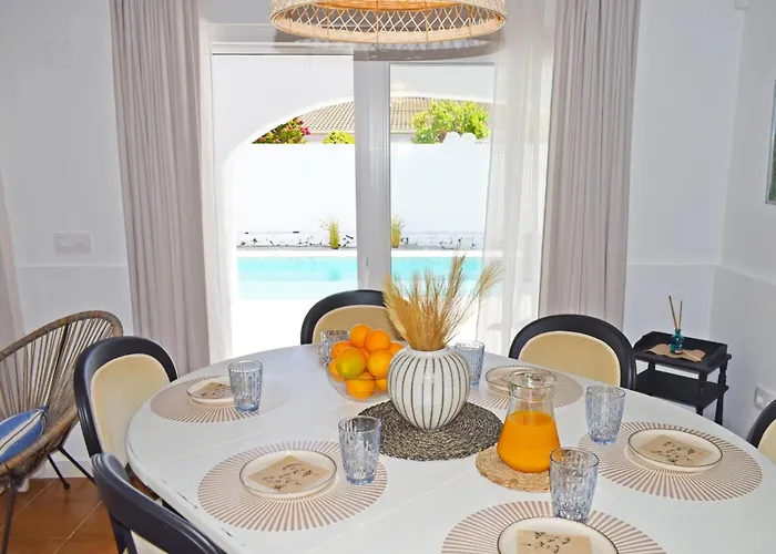 别墅 Anacasa Bacalla Les Marines Ch3400 *